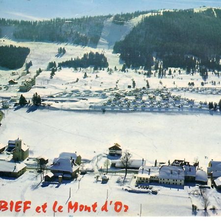 Refuge De L'Ecureuil Villa Métabief Exterior foto